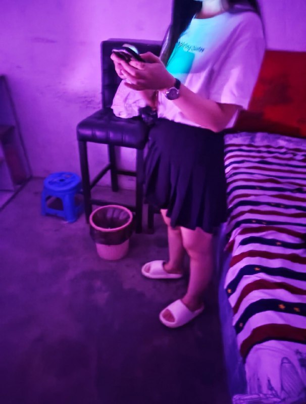 200 石梁路指云间右手边第四